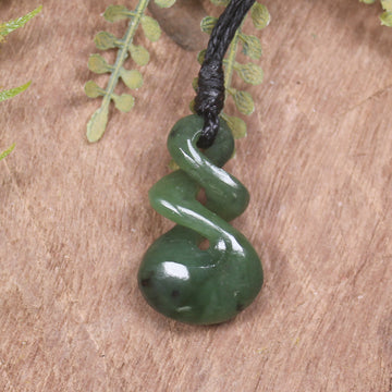 Twist or Pikorua carved from Hapopo Pounamu - NZ Greenstone