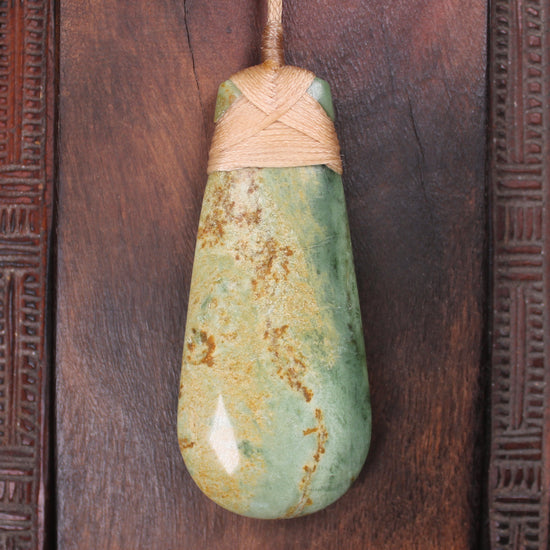 Flower Jade Pounamu Roimata Pendant - NZ Greenstone