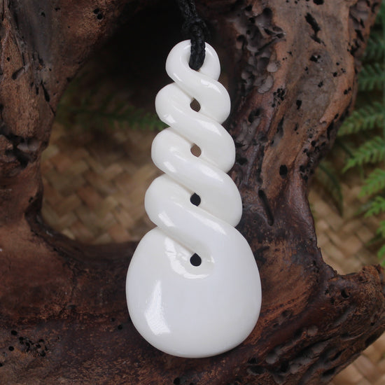 Pikorua or Twist carved from NZ Beef Bone
