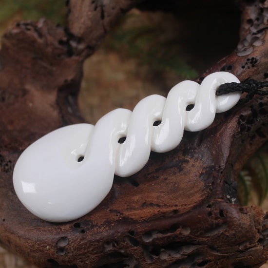 Pikorua or Twist carved from NZ Beef Bone