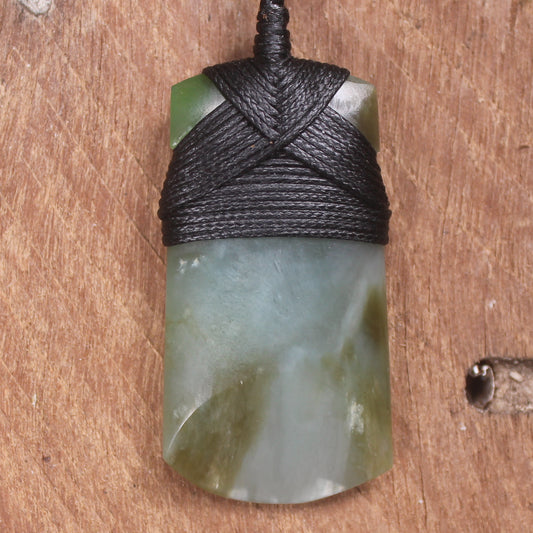 Inanga Pounamu Toki