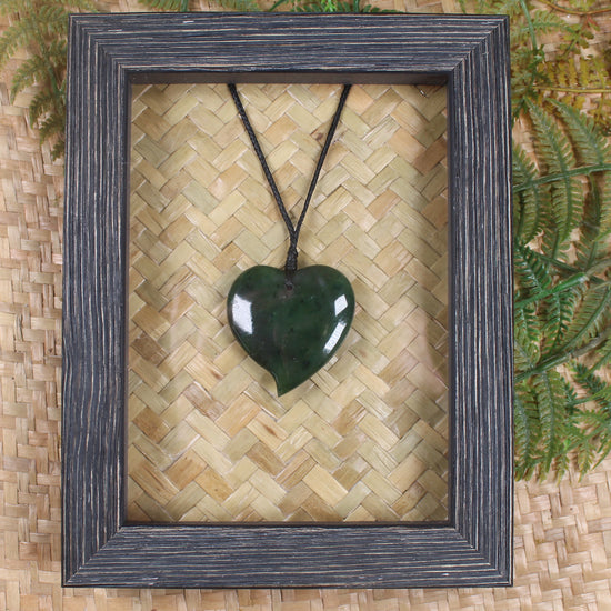 Kawakawa Pounamu Heart Pendant - NZ Greenstone 