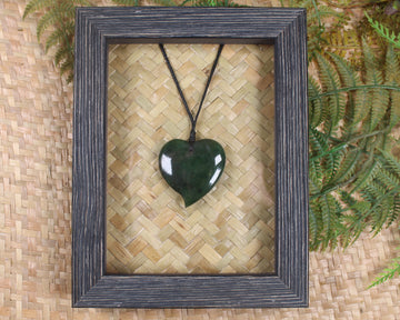 Kawakawa Pounamu Heart Pendant - NZ Greenstone 