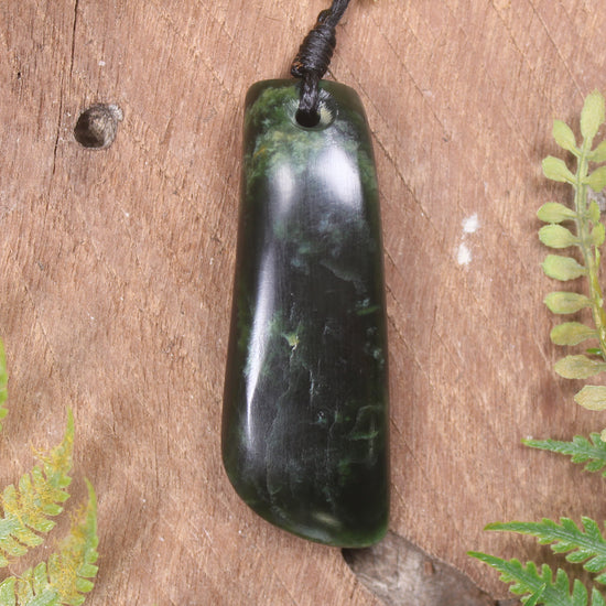 Flower Jade Pounamu Toki