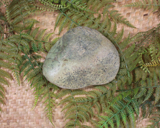 Freeform Pounamu Sculpture - Kokopu Pounamu - NZ Greenstone