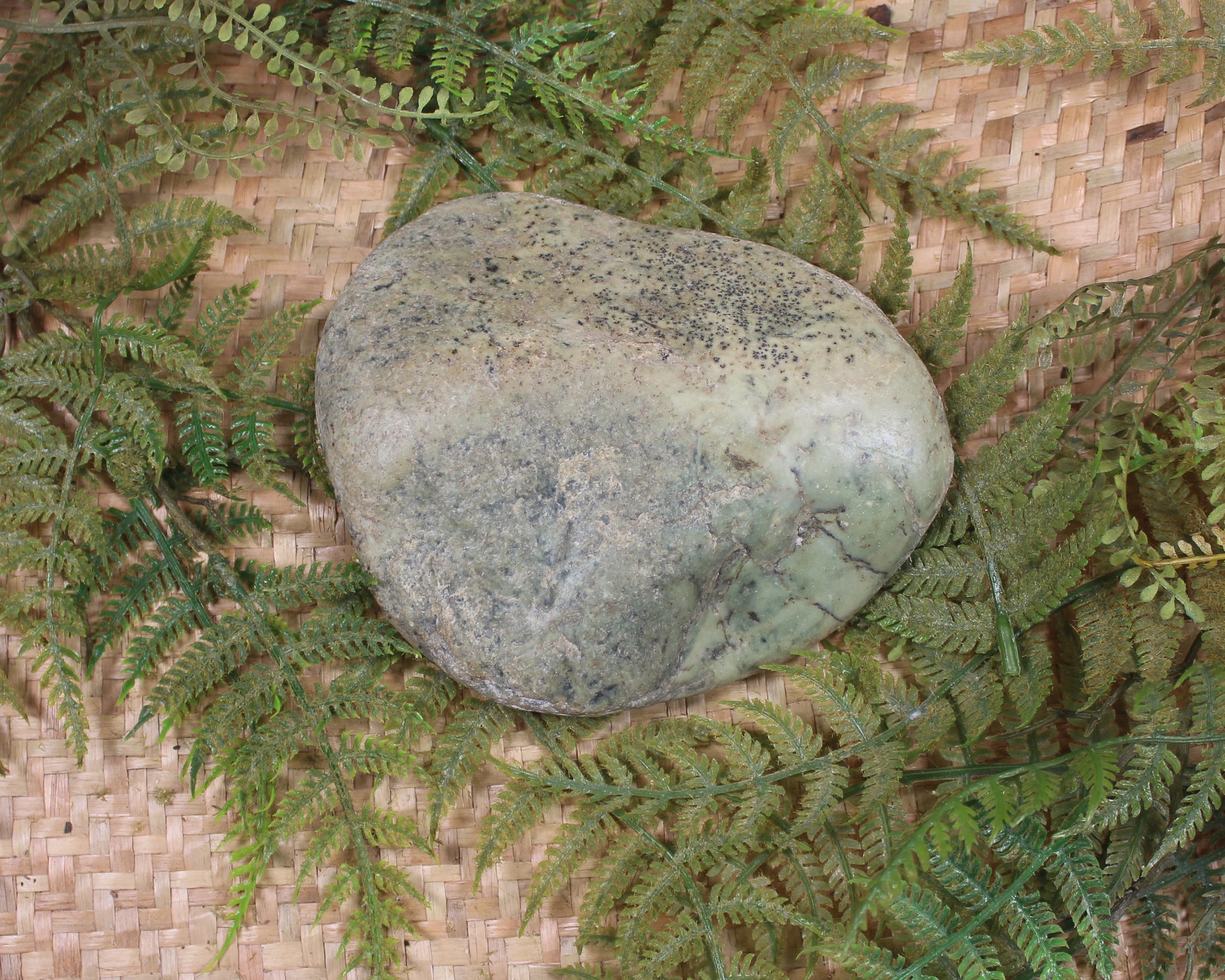 Freeform Pounamu Sculpture - Kokopu Pounamu - NZ Greenstone