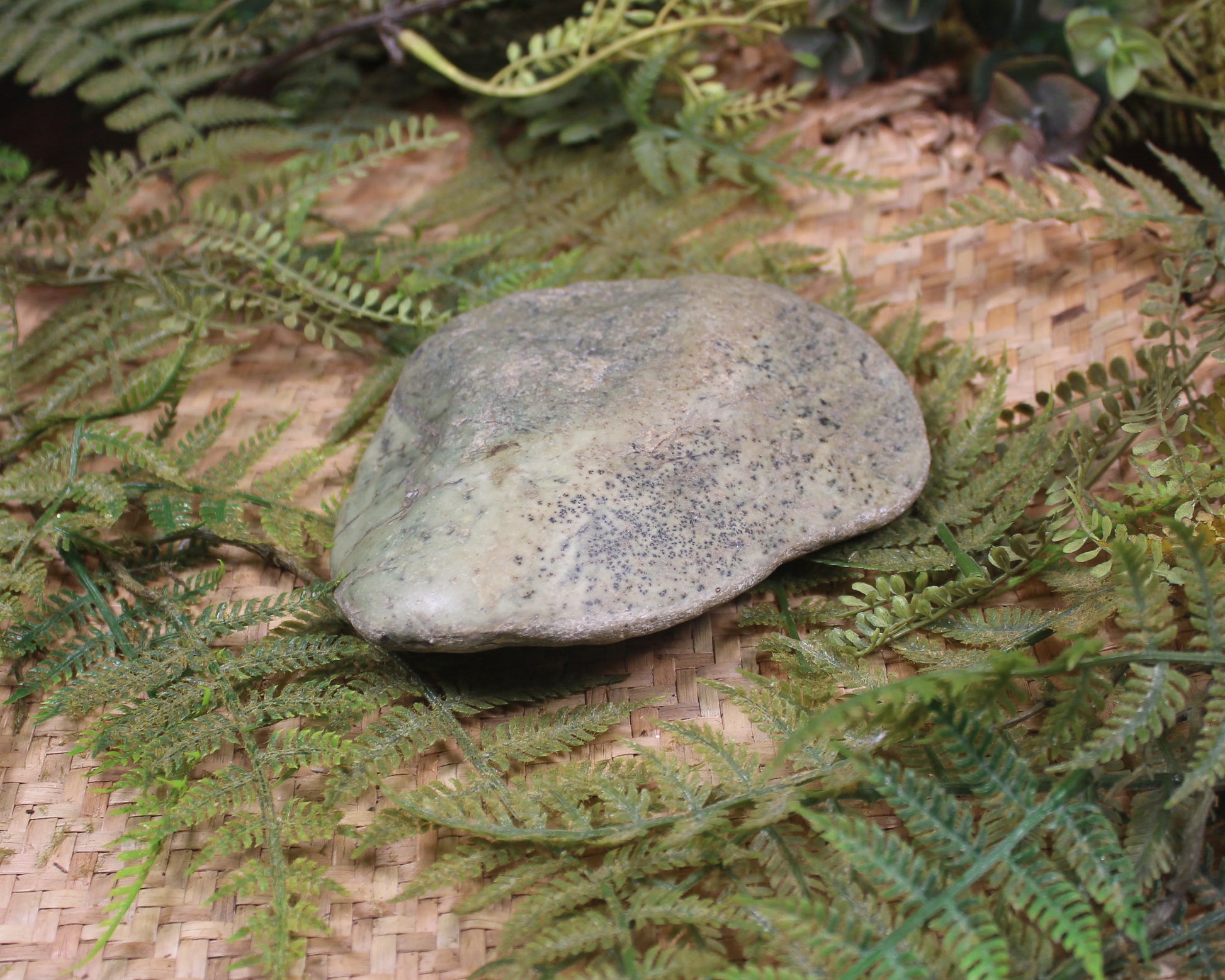 Freeform Pounamu Sculpture - Kokopu Pounamu - NZ Greenstone