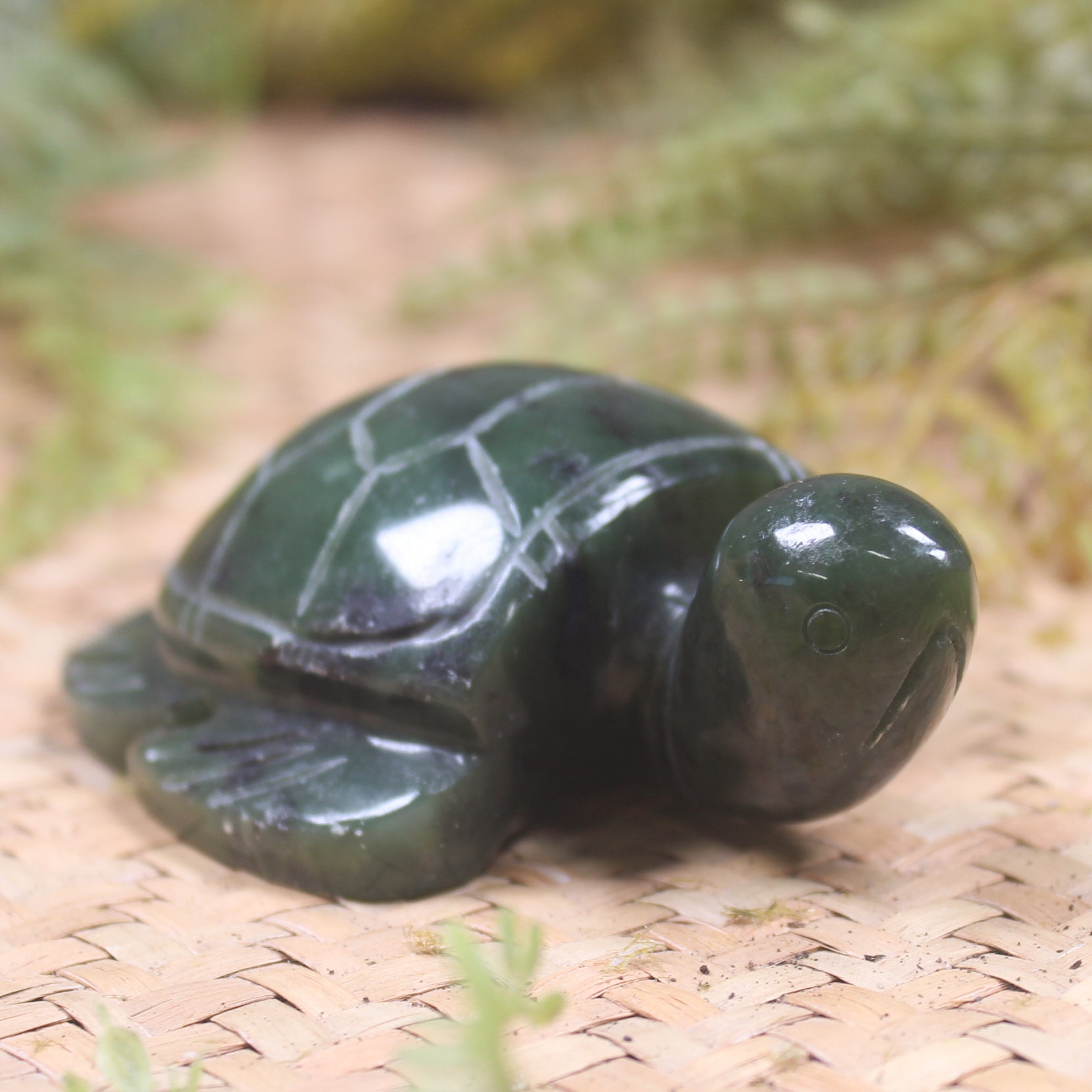 Rimu Pounamu Turtle Sculpture