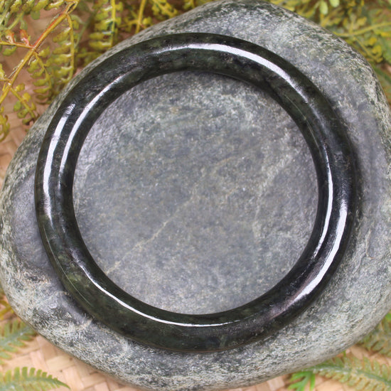 Bangle carved from Rimu Pounamu - NZ Greenstone
