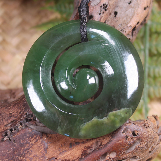 Koru pendant carved from Kawakawa Pounamu - NZ Greenstone