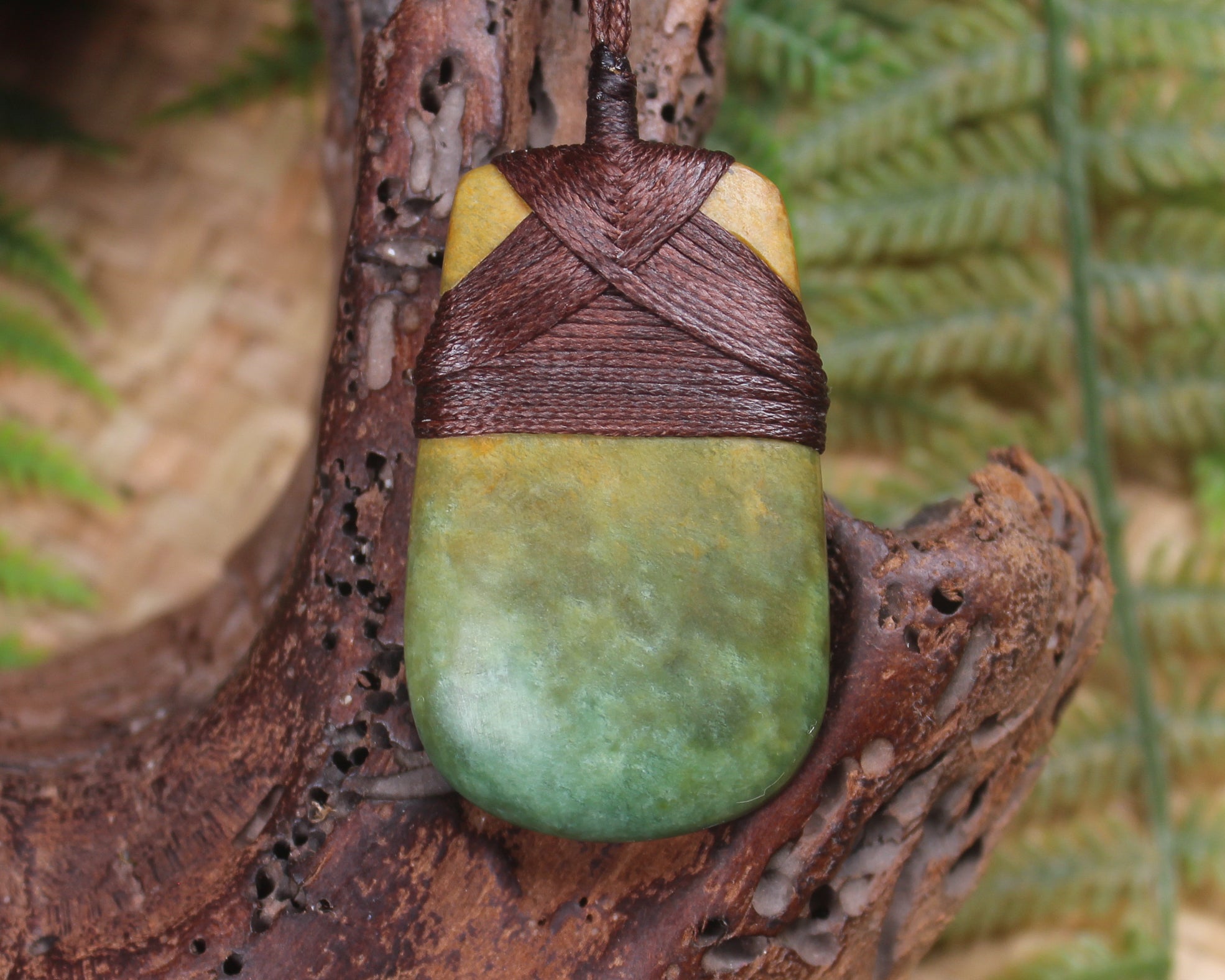 Toki or Adze Pendant carved from Flower Jade Pounamu - NZ Greenstone