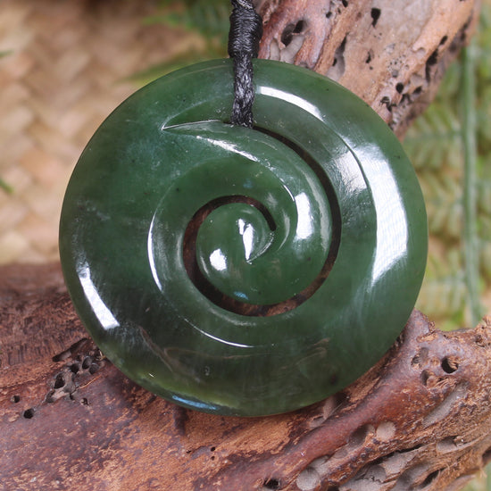 Koru pendant carved from Kawakawa Pounamu - NZ Greenstone