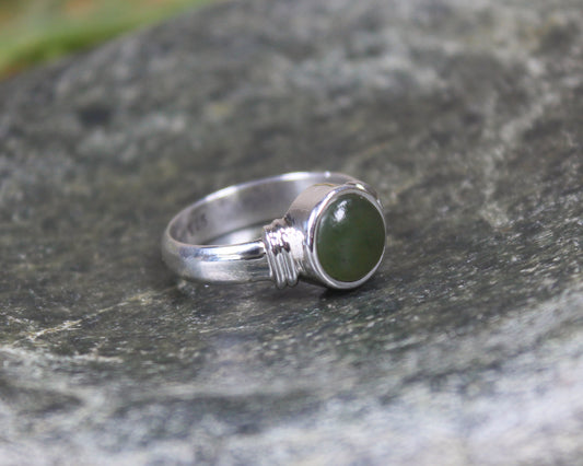 Sterling Silver Rimu Pounamu Ring - NZ Greenstone