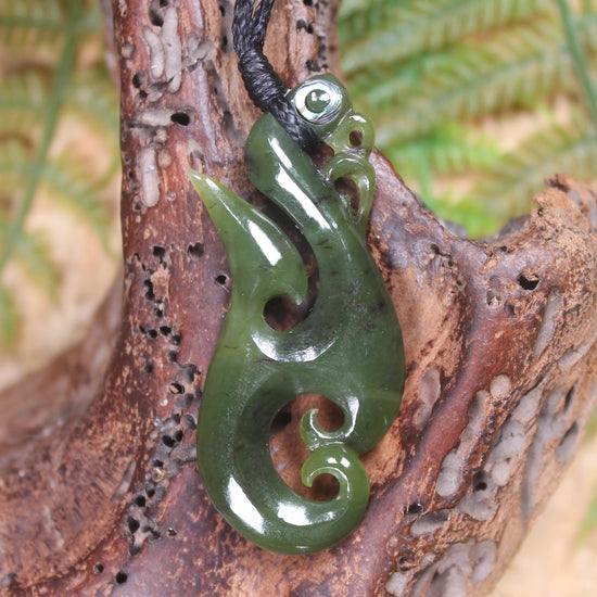 Manaia pendant carved from Rimu Pounamu - NZ Greenstone