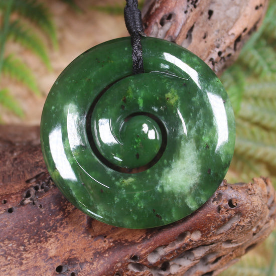 Koru pendant carved from Kawakawa Pounamu - NZ Greenstone