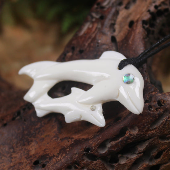 Dolphin or Aihe Pendant 