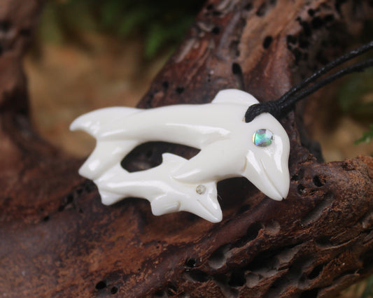 Dolphin or Aihe Pendant 