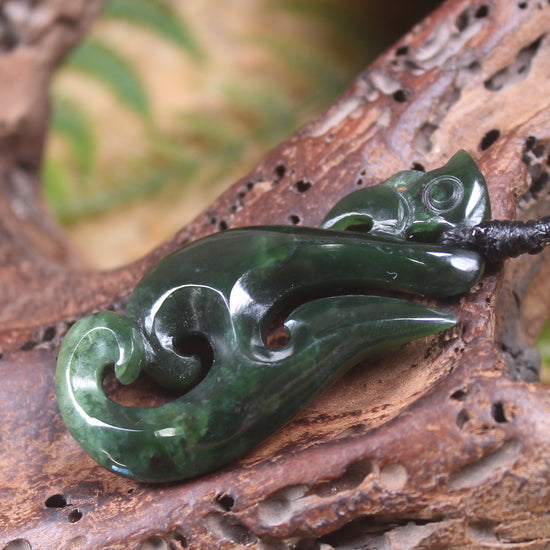 Manaia carved from Kawakawa Pounamu - NZ Greenstone