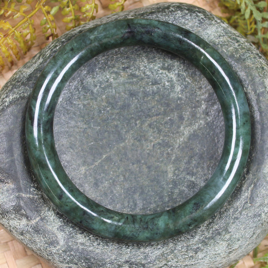 Bangle carved from Rimu Pounamu - NZ Greenstone