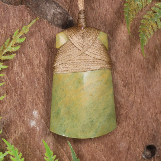 Flower Jade Pounamu Toki