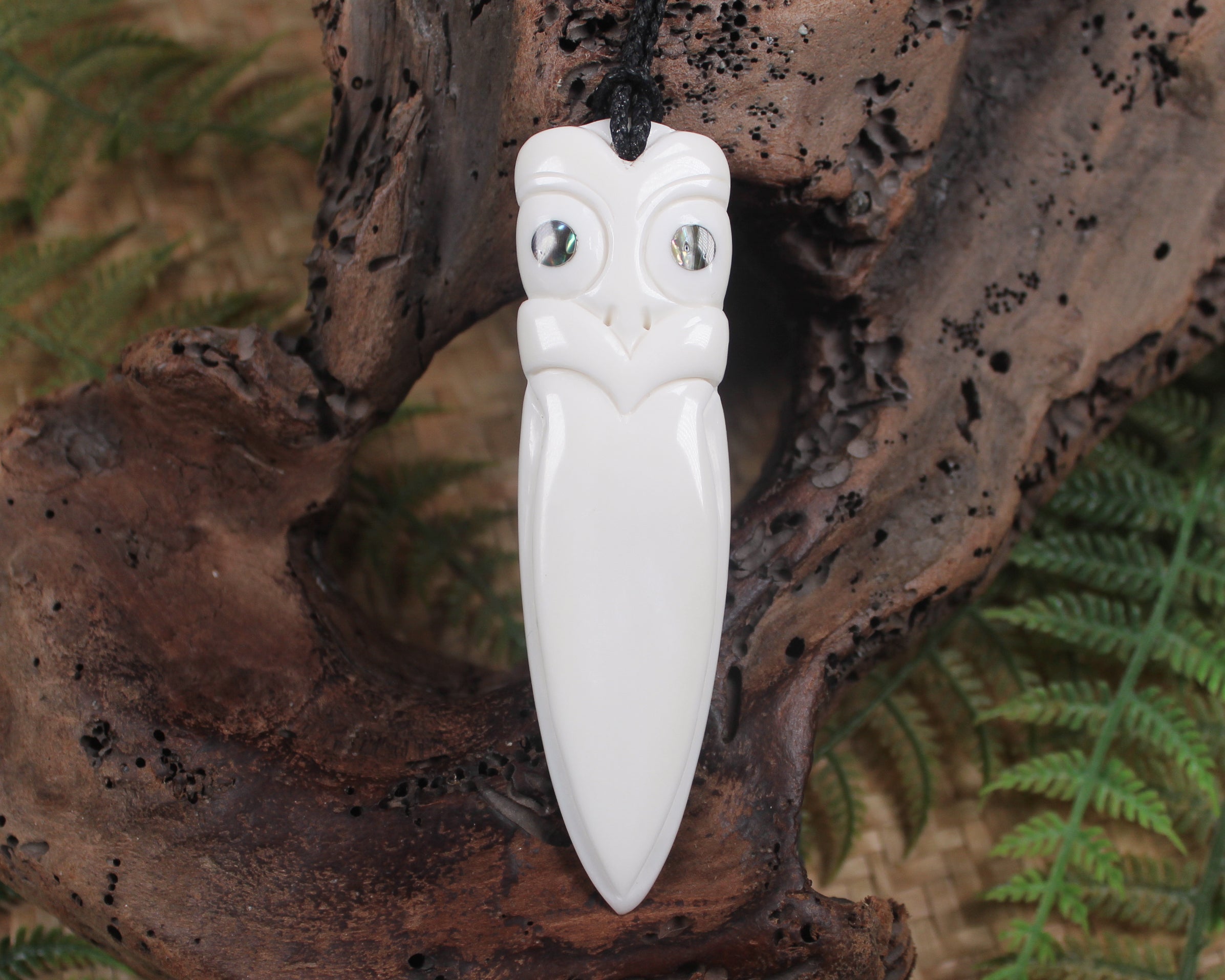 Tekoteko head carved from NZ Beef Bone