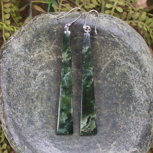 Roimata or Teardrop earrings carved from Kawakawa Pounamu - NZ Greenstone