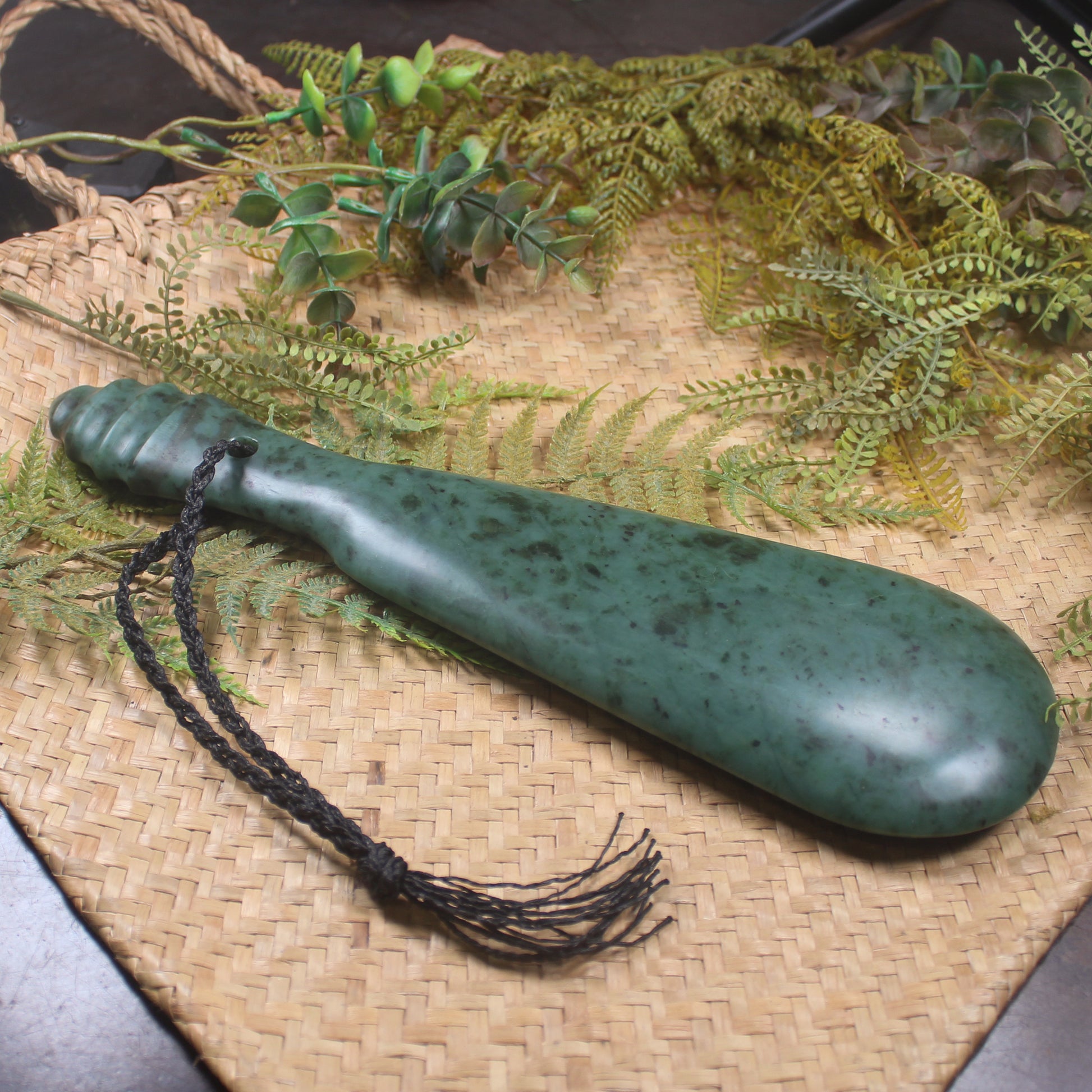 Mere carved from Arahura Pounamu - NZ Greenstone