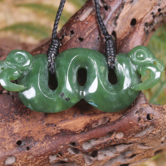 Pekapeka Pendant carved from Hapopo Pounamu - NZ Greenstone