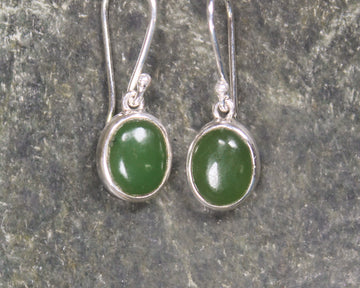 Roimata or Teardrop earrings carved from Hapopo Pounamu - NZ Greenstone