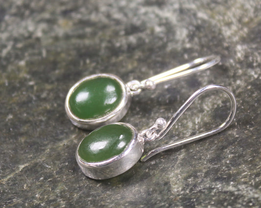 Roimata or Teardrop earrings carved from Hapopo Pounamu - NZ Greenstone