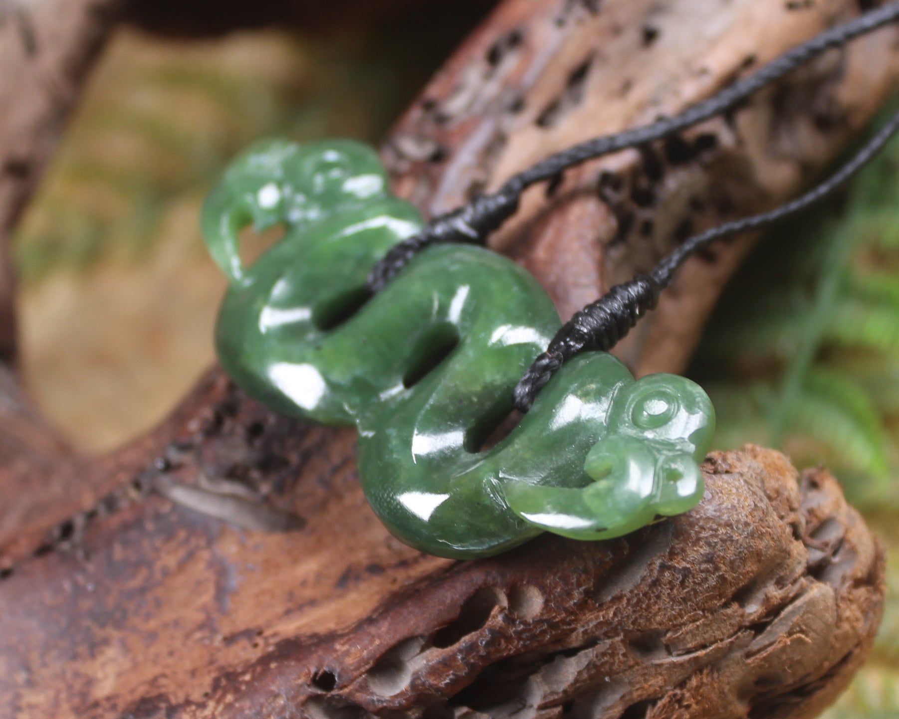 Pekapeka Pendant carved from Hapopo Pounamu - NZ Greenstone