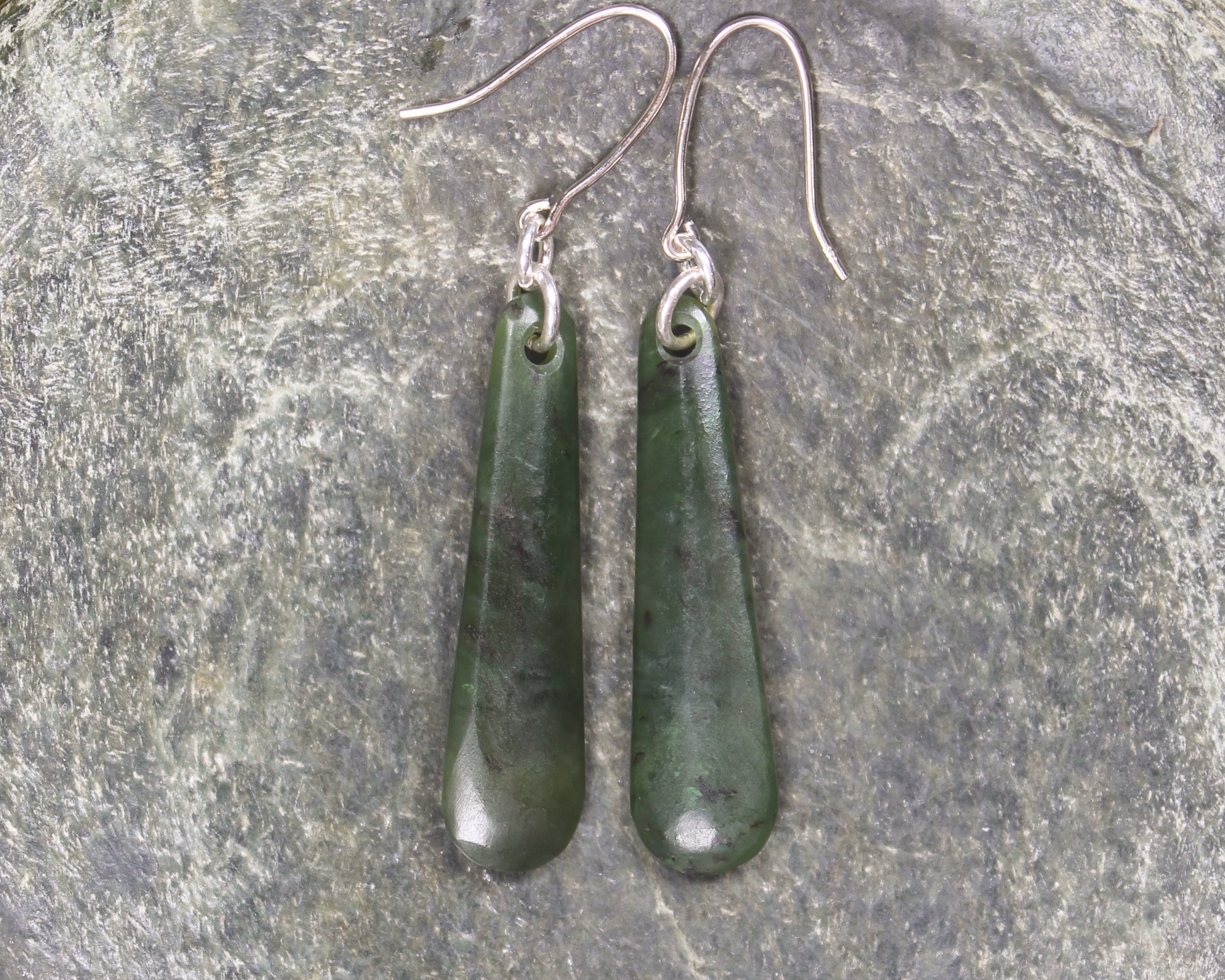 Roimata or Teardrop earrings carved from Rimu Pounamu - NZ Greenstone