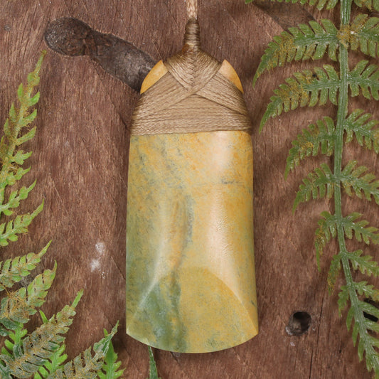 Flower Jade Pounamu Toki