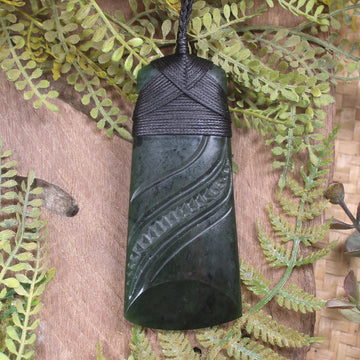 Rimu Pounamu Toki - NZ Greenstone