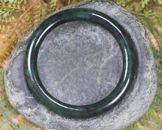 Bangle carved from Rimu Pounamu - NZ Greenstone