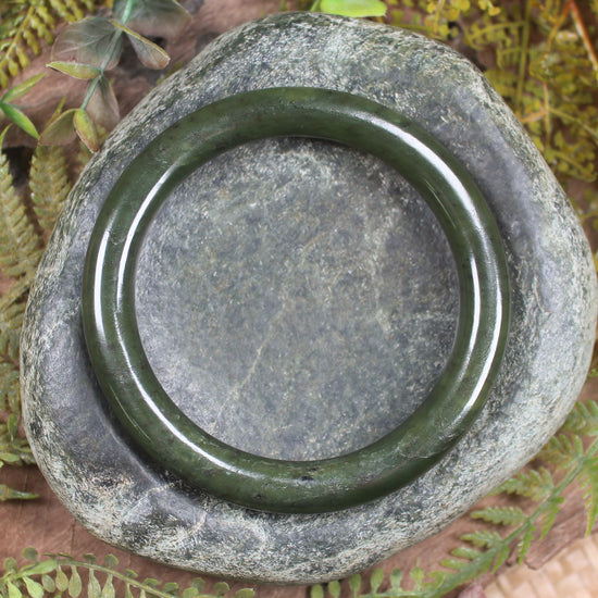 Rimu Pounamu Bangle