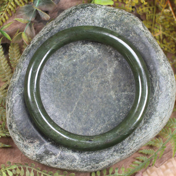 Rimu Pounamu Bangle