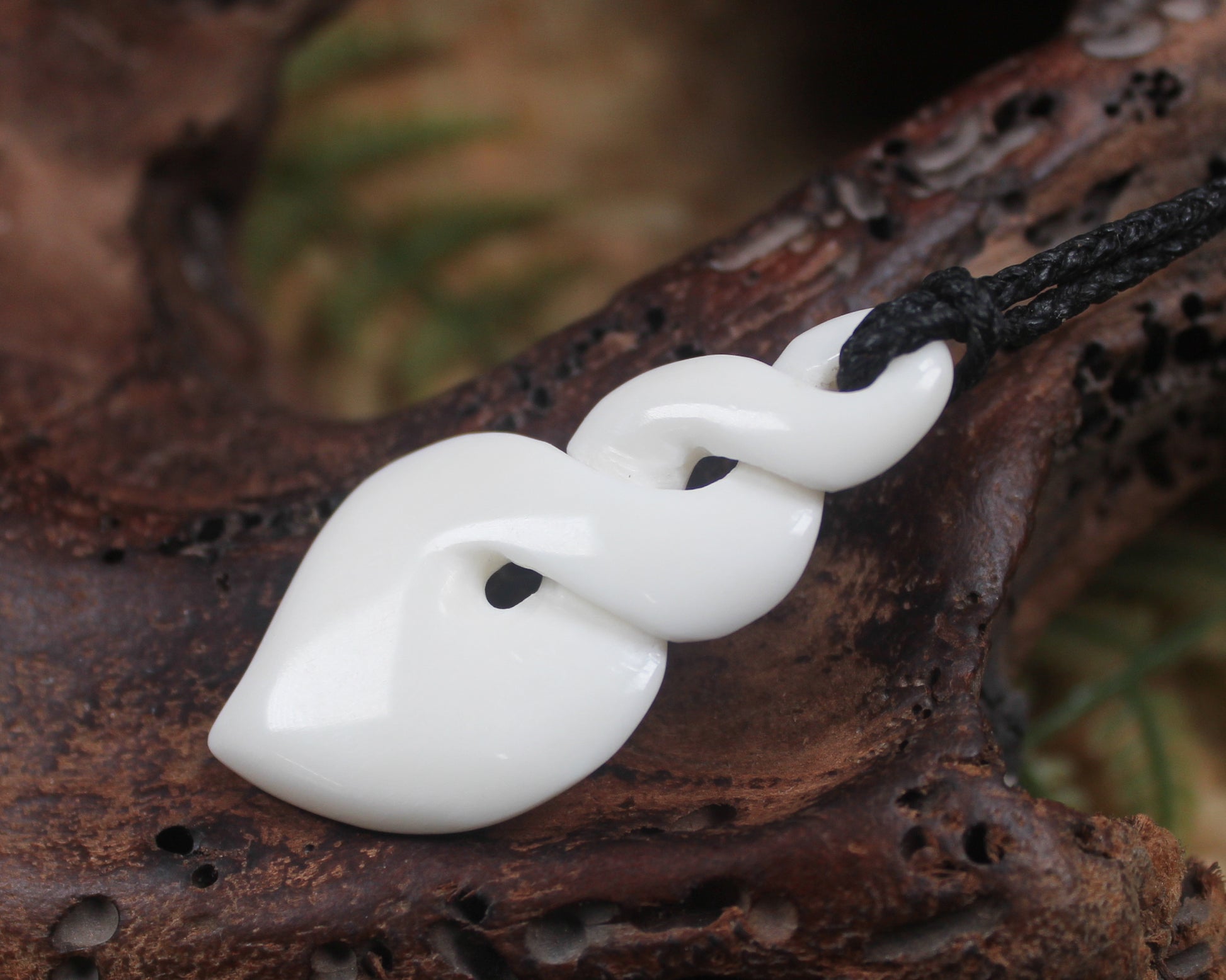 Pikorua or Twist carved from NZ Beef Bone