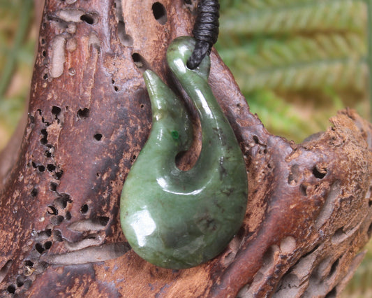 Hei Matau carved from Rimu Pounamu - NZ Greenstone