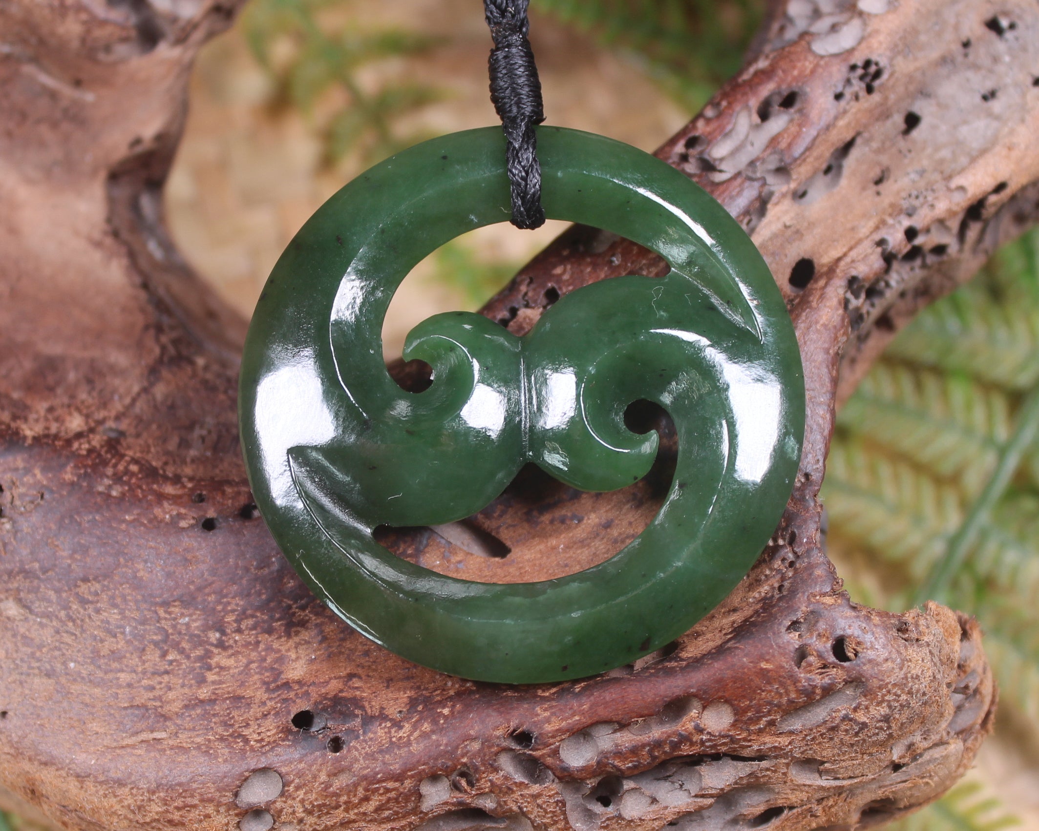 Koru pendant carved from Kawakawa Pounamu - NZ Greenstone