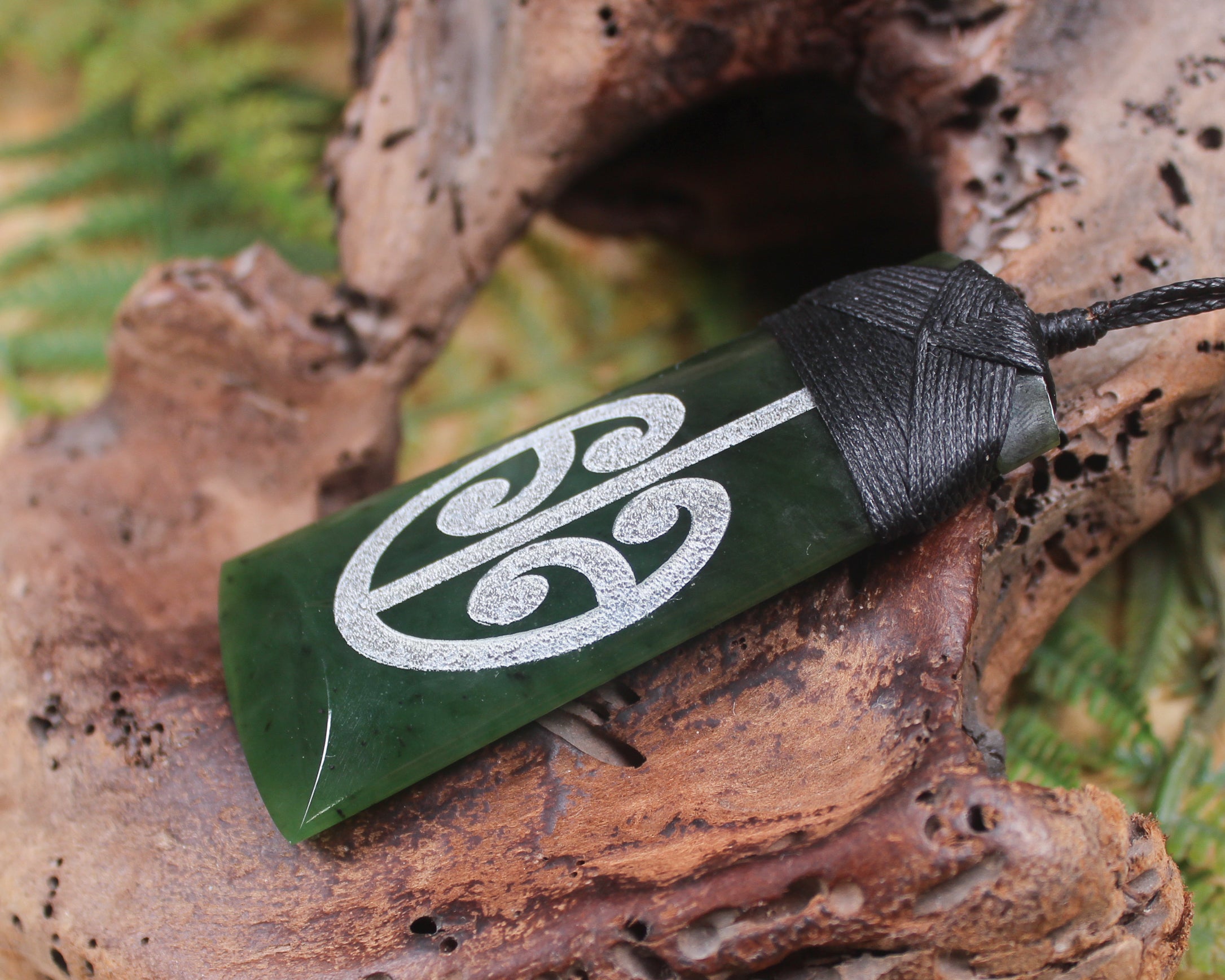 Kawakawa Pounamu Toki