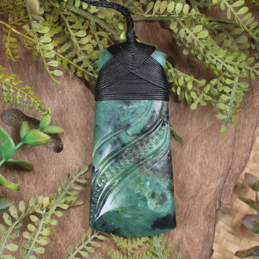 Inanga Pounamu Toki