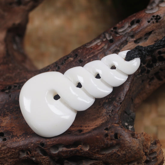 Pikorua or Twist carved from NZ Beef Bone