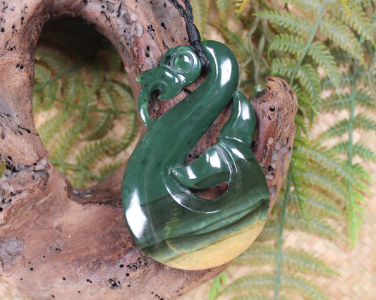 Manaia carved from Kawakawa Pounamu - NZ Greenstone