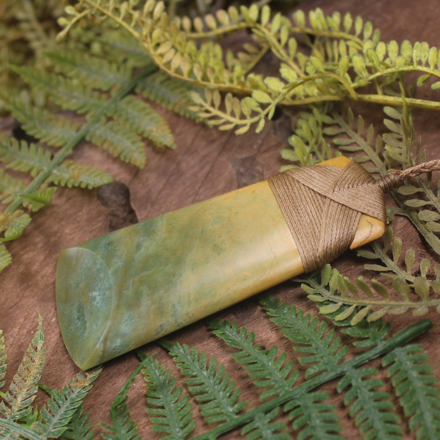 Flower Jade Pounamu Toki