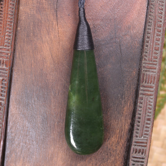 Kawakawa Pounamu Roimata Pendant - NZ Greenstone