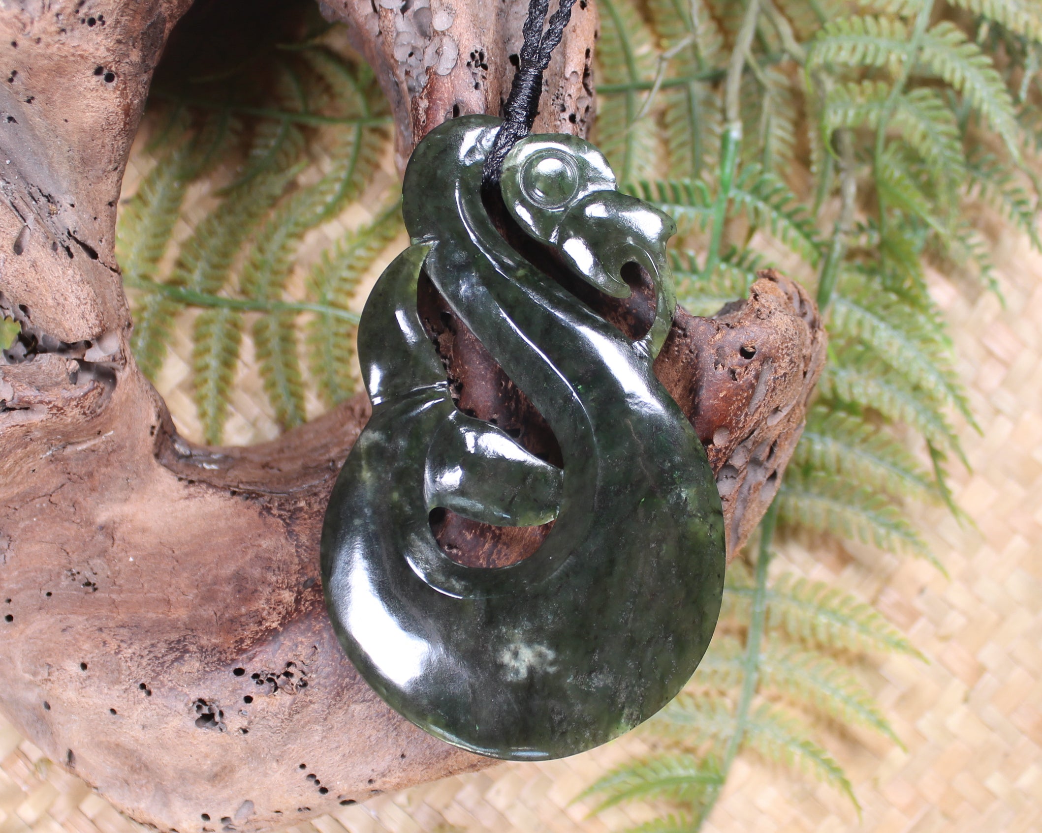 Manaia pendant carved from Rimu Pounamu - NZ Greenstone