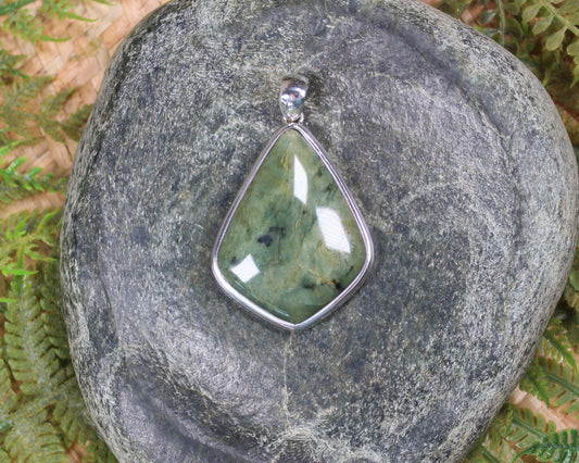 Sterling Silver Greenstone Pendant carved from Flower Jade Pounamu - NZ Greenstone