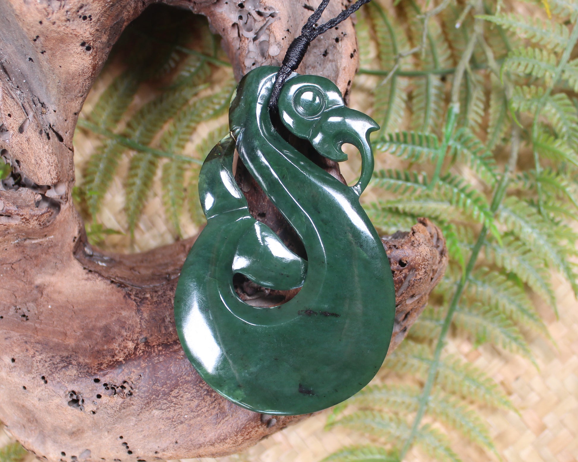 Manaia carved from Kawakawa Pounamu - NZ Greenstone