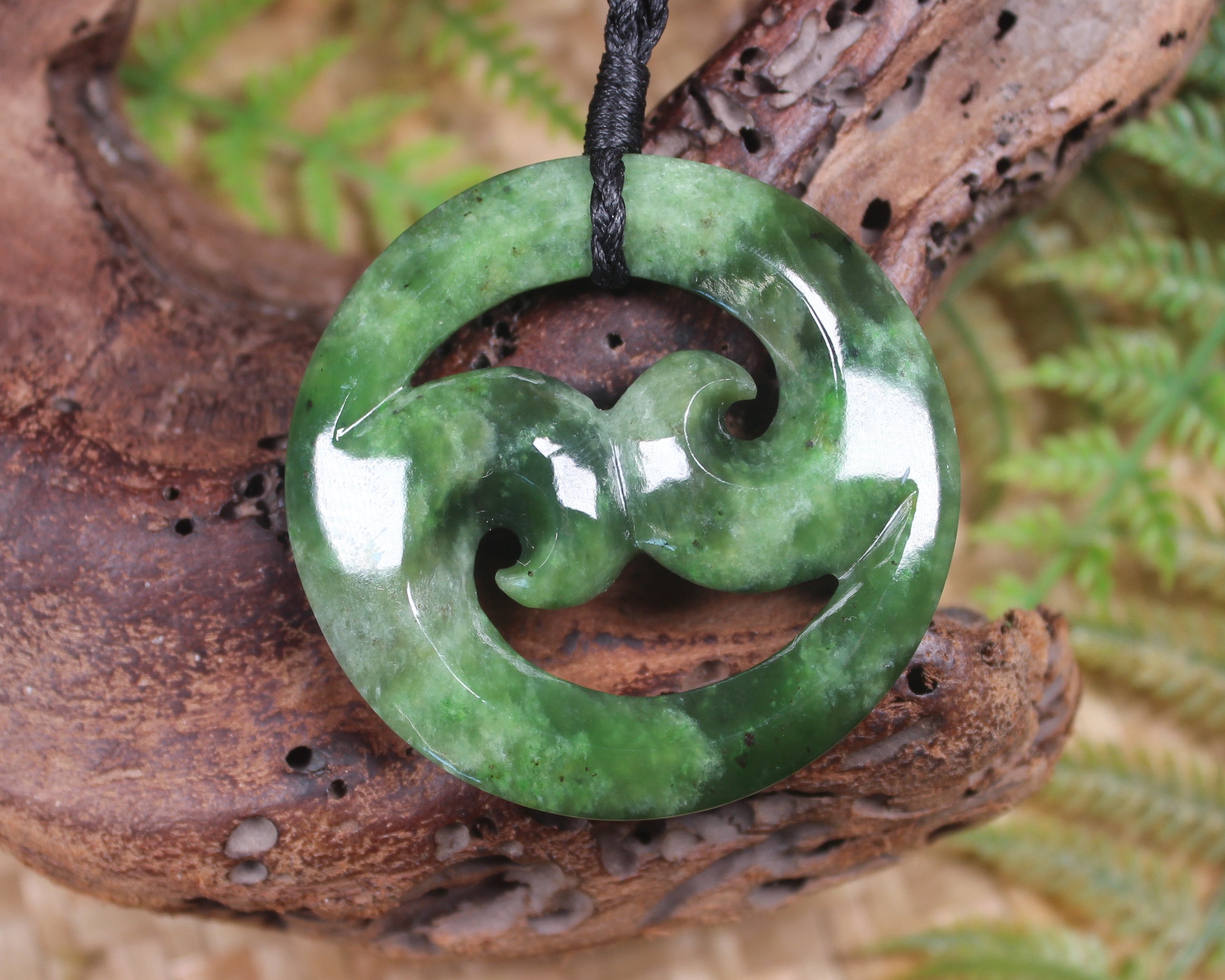 Koru pendant carved from Kawakawa Pounamu - NZ Greenstone